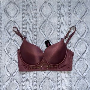 La SENZA Beyond Sexy Plunge Bra with Gold Chains